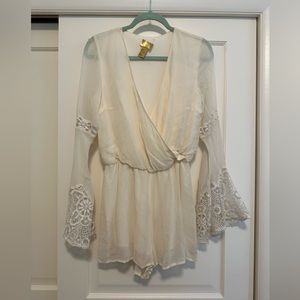 H&M cream white floral lace romper short sz 6